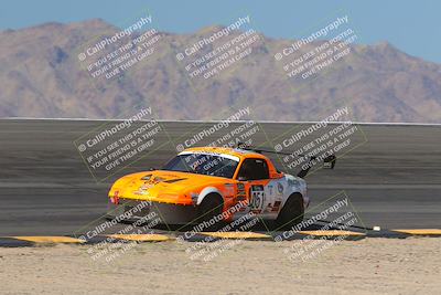 media/Oct-15-2023-Lucky Dog Racing Chuckwalla (Sun) [[f659570f60]]/2nd Stint Bowl/